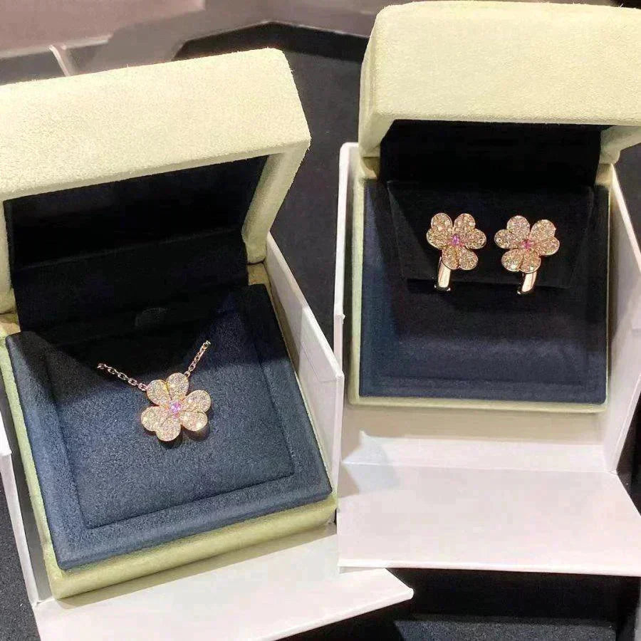 [Violet JW]FRIVOLE ROSE GOLD FLOWER DIAMOND NECKLACE