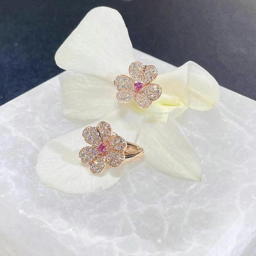 [Violet JW]FRIVOLE PINK GOLD FLOWER DIAMOND EARRINGS