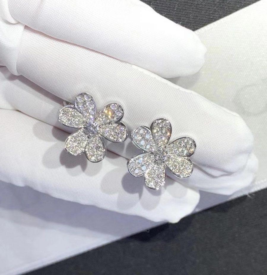 [Violet JW]FRIVOLE SILVER FLOWER DIAMOND EARRINGS
