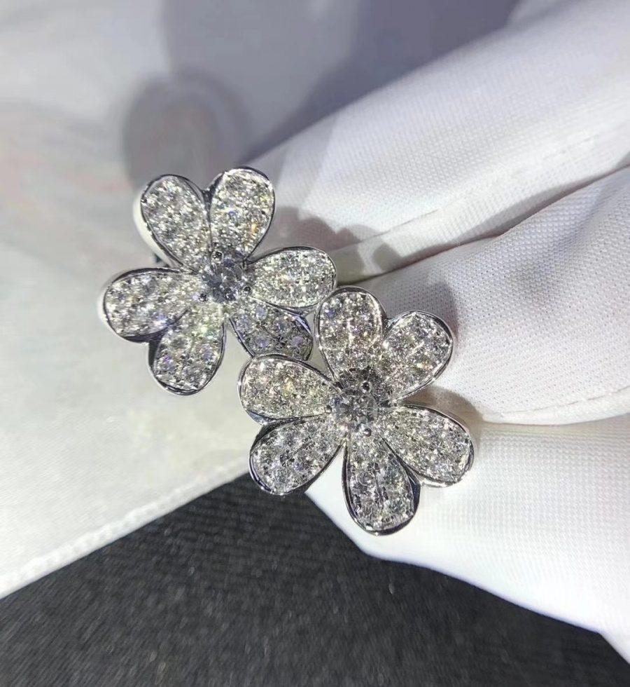 [Violet JW]FRIVOLE SILVER FLOWER DIAMOND EARRINGS