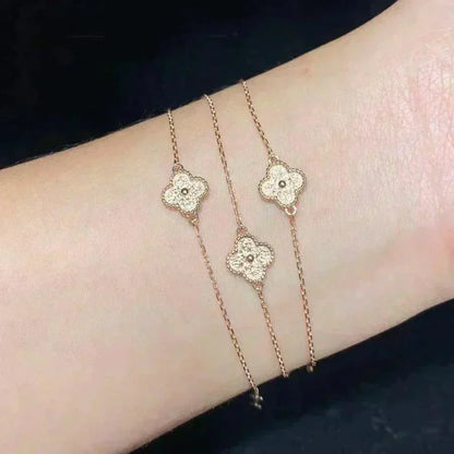 [Violet JW]CLOVER SINGLE FLOWER BRACELET