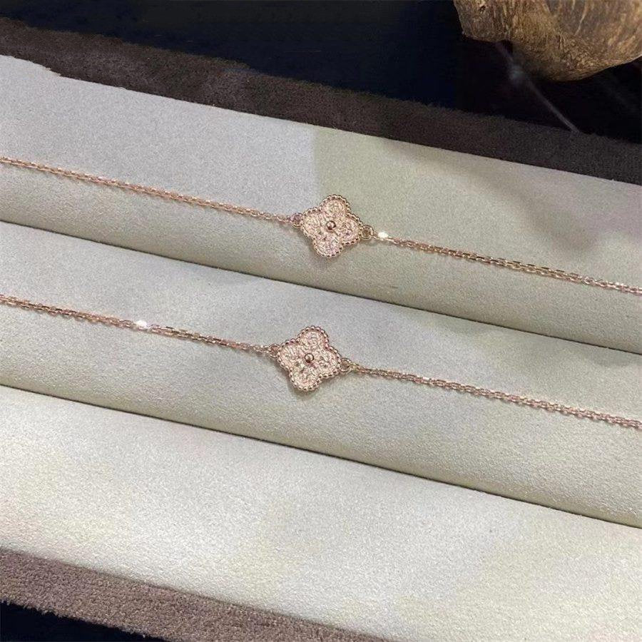 [Violet JW]CLOVER SINGLE FLOWER BRACELET