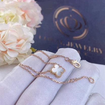 [Violet JW]CLOVER WHITE MOP SINGLE FLOWER BRACELET