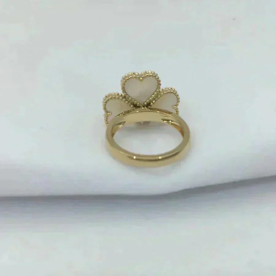 [Violet JW]SWEET CLOVER WHITE MOP RING