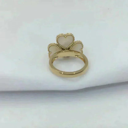 [Violet JW]SWEET CLOVER WHITE MOP RING