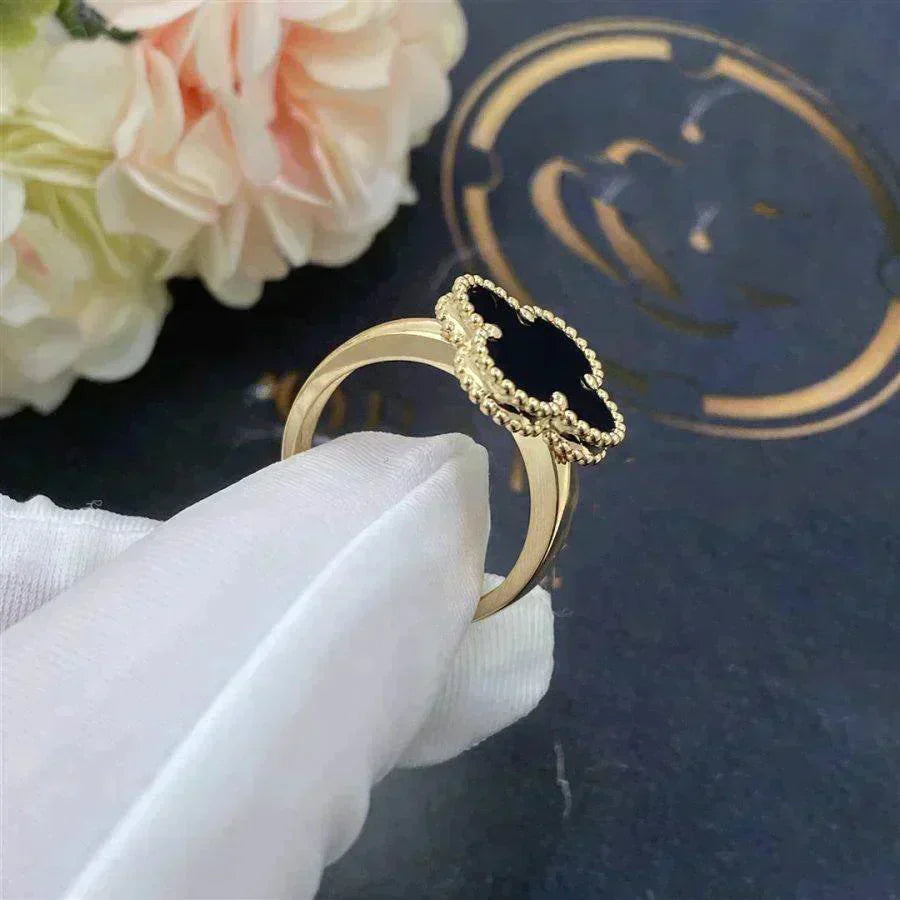 [Violet JW]CLOVER ONYX RING