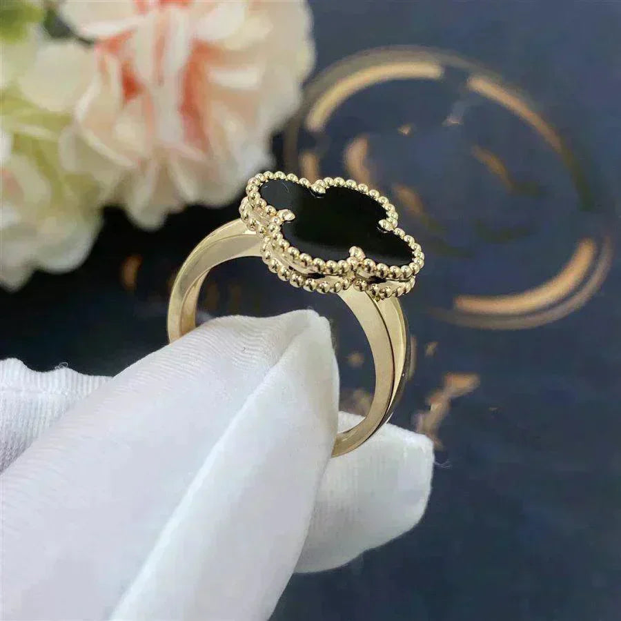 [Violet JW]CLOVER ONYX RING