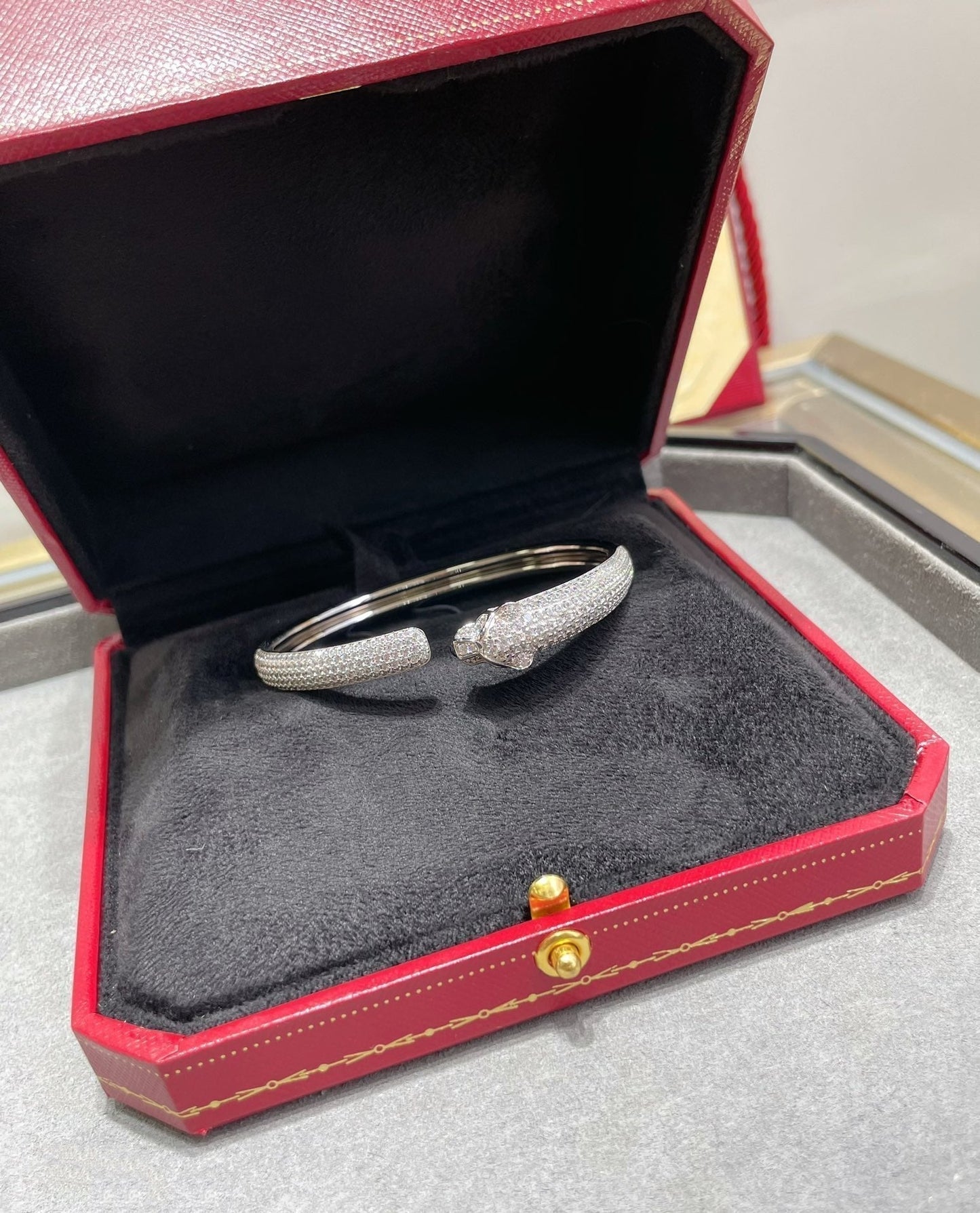 [Violet JW]PANTHERE FULL DIAMOND OPEN BRACELET