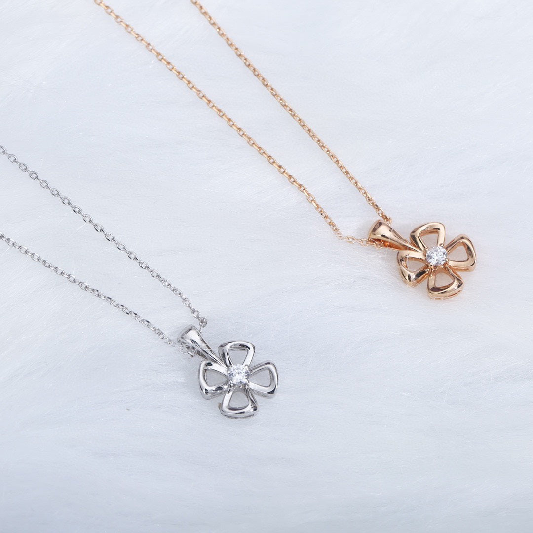 [Violet JW]FIOREVER NECKLACE DIAMOND CENTER